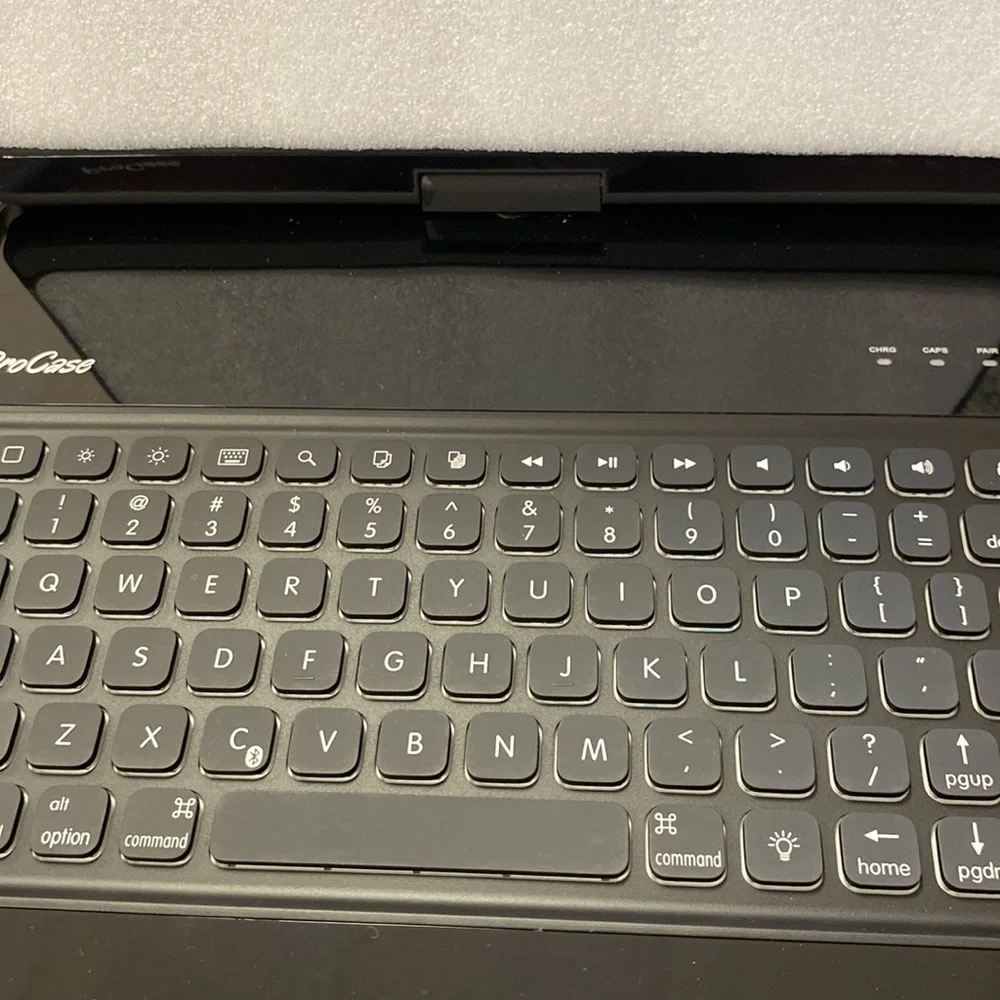 Wireless keyboard Pro case